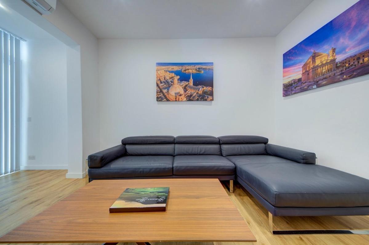 3 Bedroom Modern In