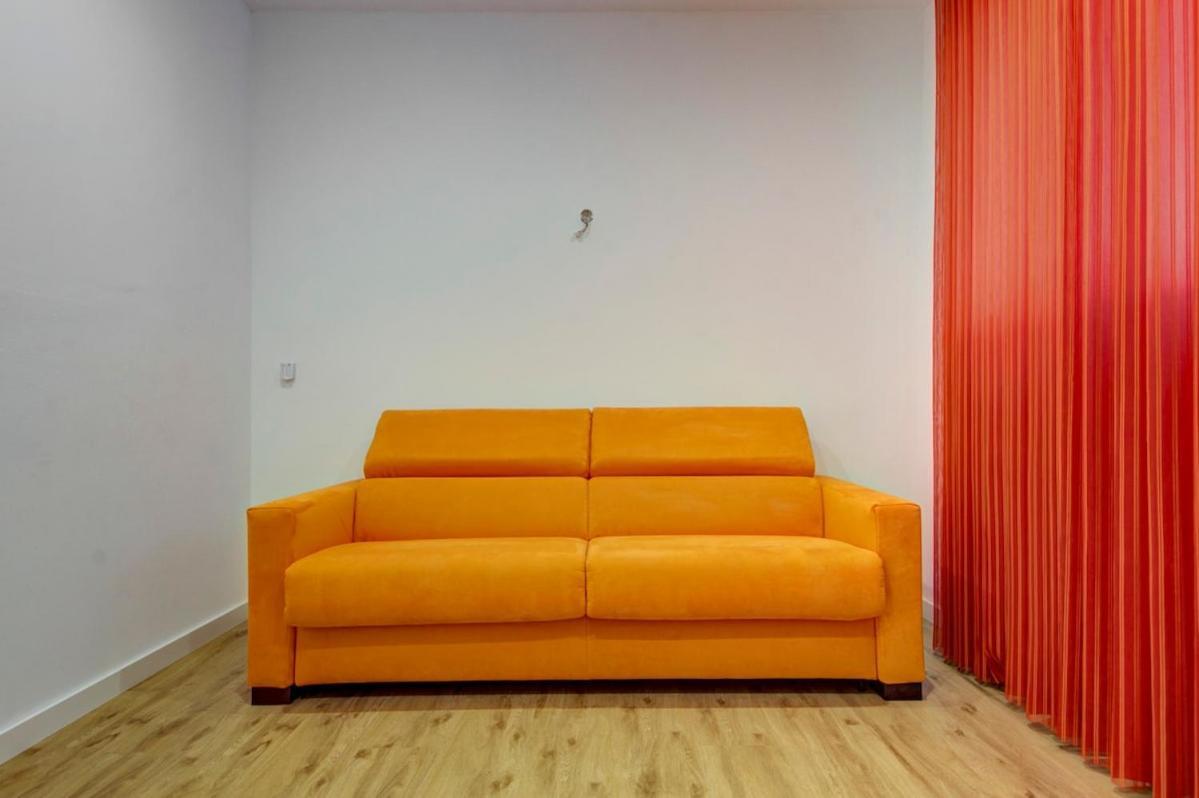 Apartment 3 Bedroom Modern In *