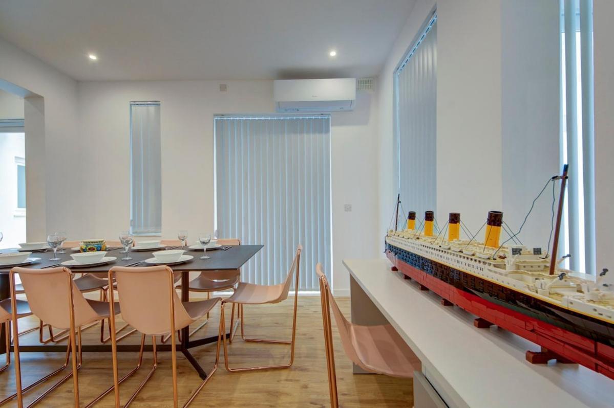 Apartment 3 Bedroom Modern In Sliema