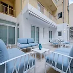 3 Bedroom Modern Apt In Sliema