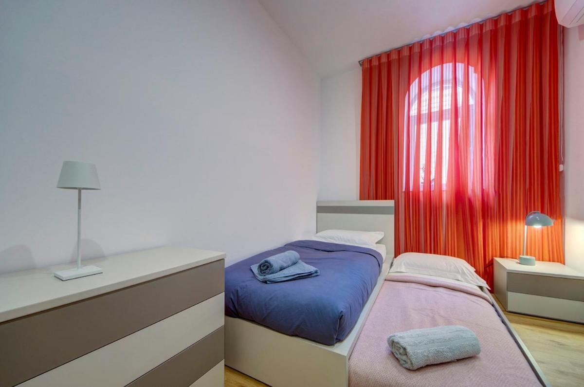 3 Bedroom Modern In *